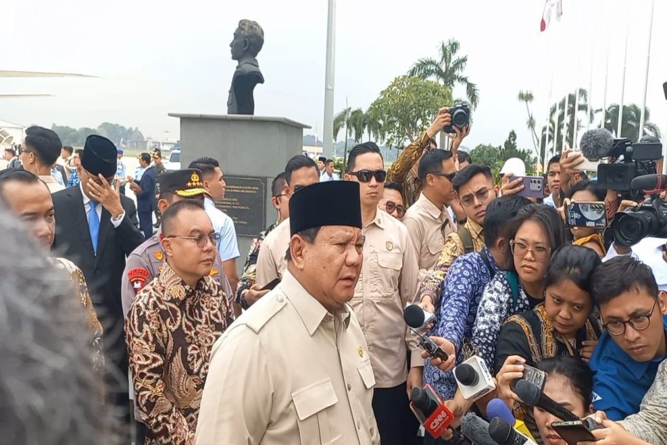 Presiden Prabowo Subianto di Lanud Halim Perdanakusuma, Jakarta, Rabu (16/7). Foto: Muhamad Fajar Riyandanu/Katadata