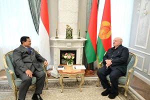 Presiden Prabowo Subianto bertemu Presiden Belarus Aleksandr Lukashenko di Minsk pada Selasa (15/7)