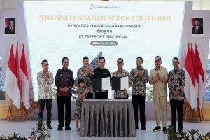 Jual Beli Timbal dan Perak di antara Freeport dan Stania