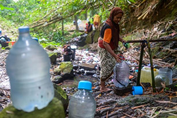 Menteri LH Sebut Praktik Perusahaan Air Minum Belum Berkelanjutan