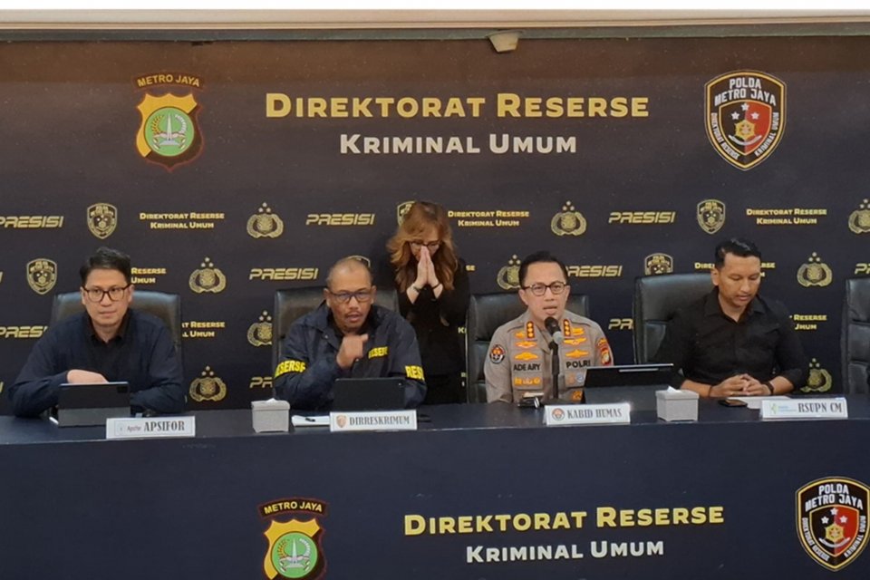 Konferensi pers di Gedung Ditreskrimum Polda Metro Jaya, pada Selasa (29/7).