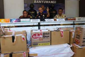 Pengungkapan kasus rokok ilegal oleh Bea Cukai Banyuwangi
