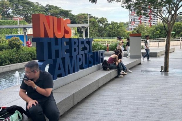 NUS Singapura