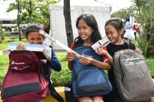 Program Pembagian Seragam Pertamina