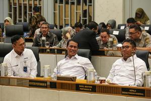 Raker Komisi IV dengan Menteri Pertanian