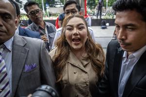 Pemeriksaan Lisa Mariana di KPK