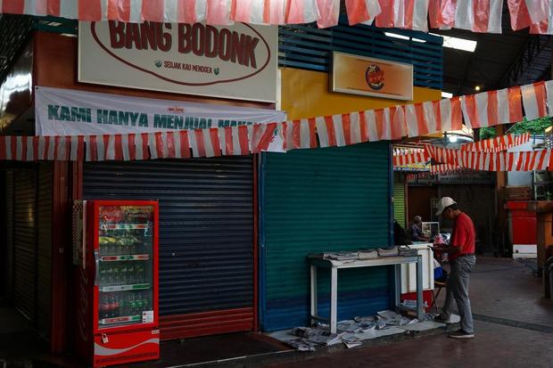 Pelaku UMKM hentikan operasional di District Blok M