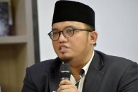 Profil Dahnil Anzar Simanjuntak