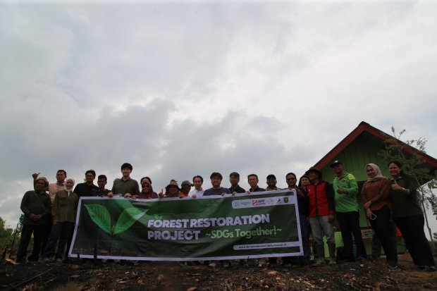 Belantara Foundation Ajak Perusahaan Jepang Tanam Pohon di Tahura SSH Riau