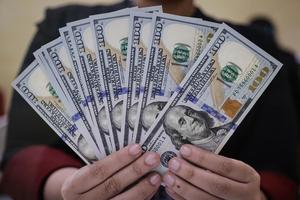 Rupiah dibuka melemah terhadap dolar AS