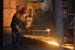 Pengolahan feronikel di Pulau Obi