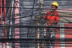 Kementerian ESDM umumkan tarif listrik tidak naik