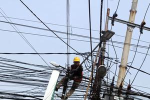 Kementerian ESDM umumkan tarif listrik tidak naik