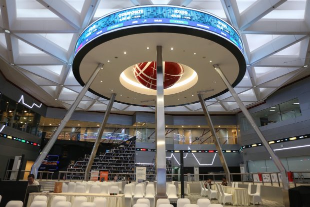 IHSG ditutup naik 0,53% atau 42,69 poin ke level 8.051 (Foto: Katadata/Fauza)