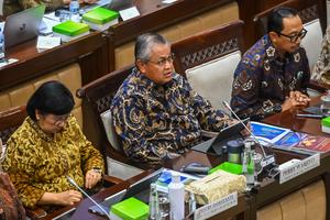 Raker Gubernur BI dengan Komisi XI DPR