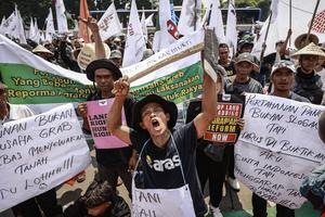 Aksi peringatan Hari Tani Nasional di DPR