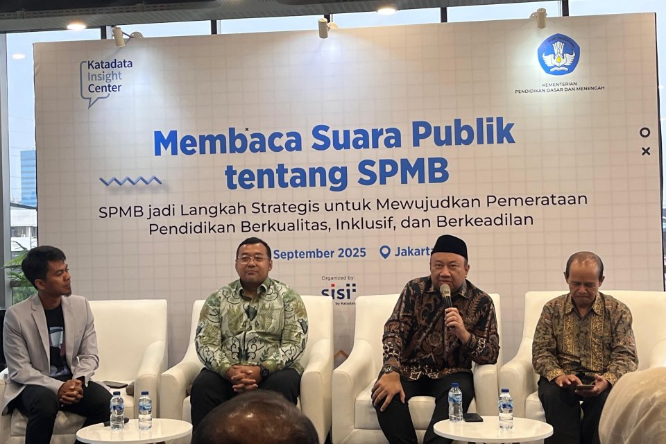 Diskusi Membaca Suara Publik tentang SPMB, di Jakarta Pusat, Selasa (30/9/2025).