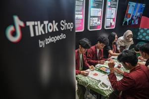 Dukungan kepada UMKM melalui MelokalDenganBatik