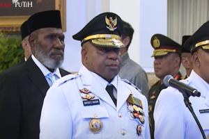 Gubernur Papua Mathius Fakhiri.