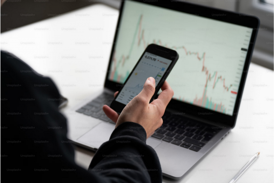 Tiga Emiten Masuk UMA