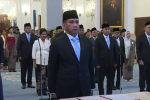 Wakil Menteri Dalam Negeri Akhmad Wiyagus saat dilantik di Istana Negara, Jakarta, Rabu (8/10). 