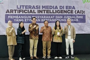 seminar literasi media dengan tema ‘Literasi Media di Era Artificial Intelligence (AI): Membangun Masyarakat dan Jurnalisme yang Etis dan Bertanggung 