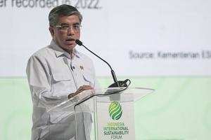 Menteri Ketenagakerjaan Yassierli menjadi pembicara ISF 2025