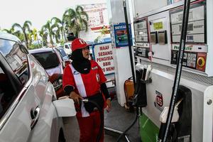 Rencana pencampuran etanol pada BBM