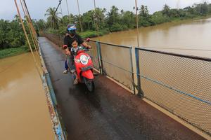 Target pembangunan 43 jembatan gantung selesai akhir 2025