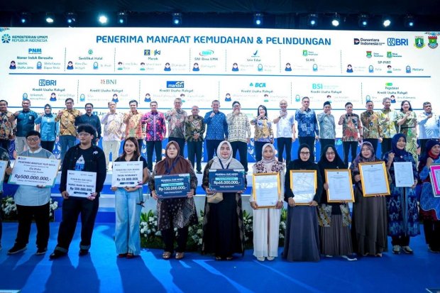 Festival Kemudahan dan Pelindungan Usaha Mikro di Tangerang, Rabu (22/10)/2025.