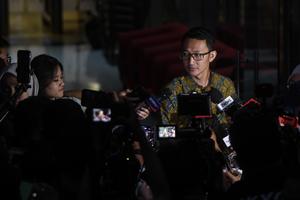 KPK periksa sepuluh orang terkait OTT Gubernur Riau