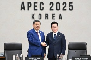 Presiden Cina Xi Jinping dan Presiden Korea Selatan Lee Jae Myung