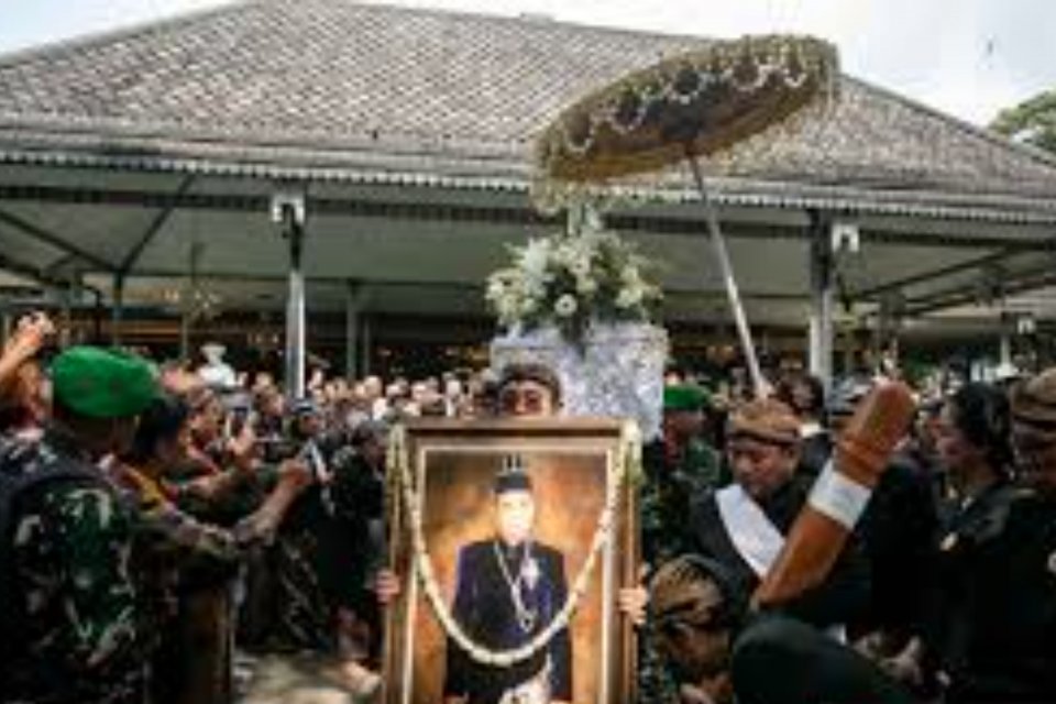 Prosesi Pemakaman Pakubuwono XIII