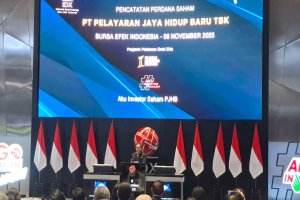 PT Pelayaran Jaya Hidup Baru Tbk (PJHB) resmi melantai di Bursa Efek Indonesia pada Kamis (6/11)