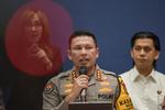 Konferensi pers penemuan dua kerangka mayat di gedung ACC Kwitang