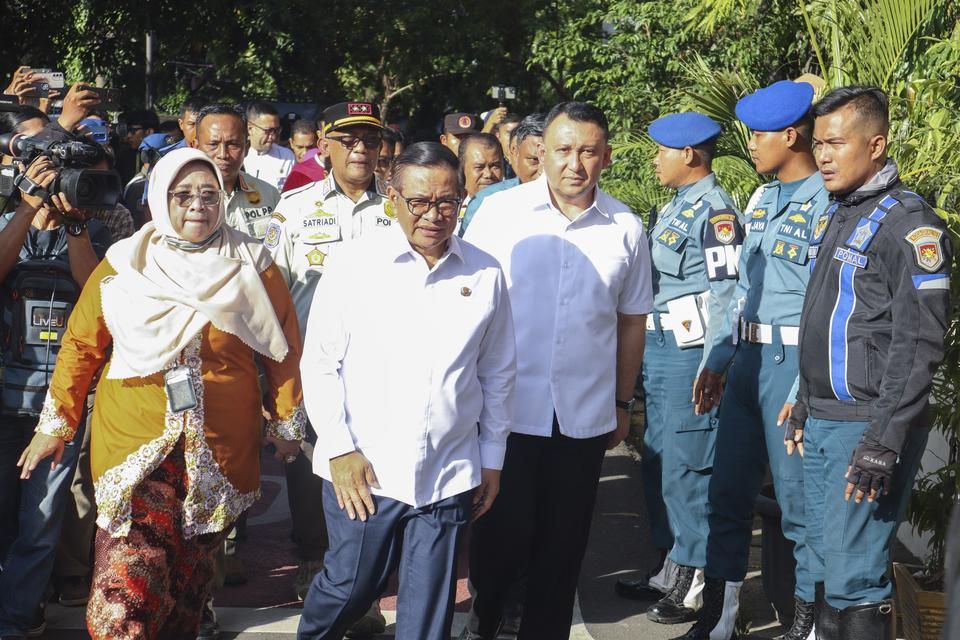 sman 72, pramono anung, ledakan