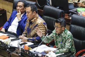 Raker Komisi XI DPR dengan Gubernur Bank Indonesia