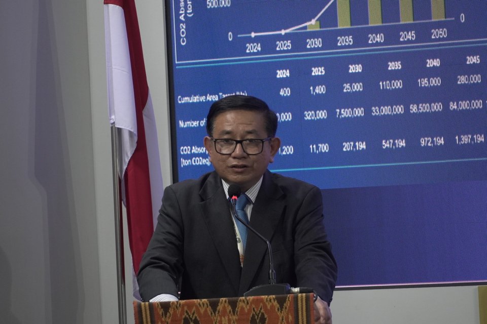 Direktur Operasi Pupuk Indonesia, Dwi Satriyo Annurogo