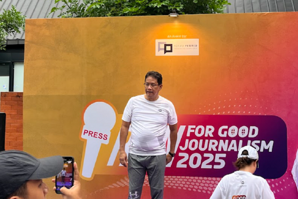 Menteri Keuangan Purbaya Yudhi Sadewa saat mengikuti acara \"Run for Good Journalism\" di Jakarta, Minggu (16/11). Foto: Forum Pemred