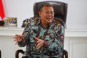 Klarifikasi Wakil Ketua DPR terkait ahli gizi pada MBG