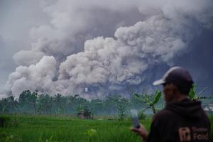 Erupsi Gunung Semeru