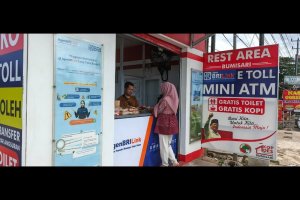 AgenBRILink Koperasi Desa Merah Putih di Bumisari, Lampung Selatan, melayani berbagai transaksi harian warga dengan menghadirkan akses keuangan yang m