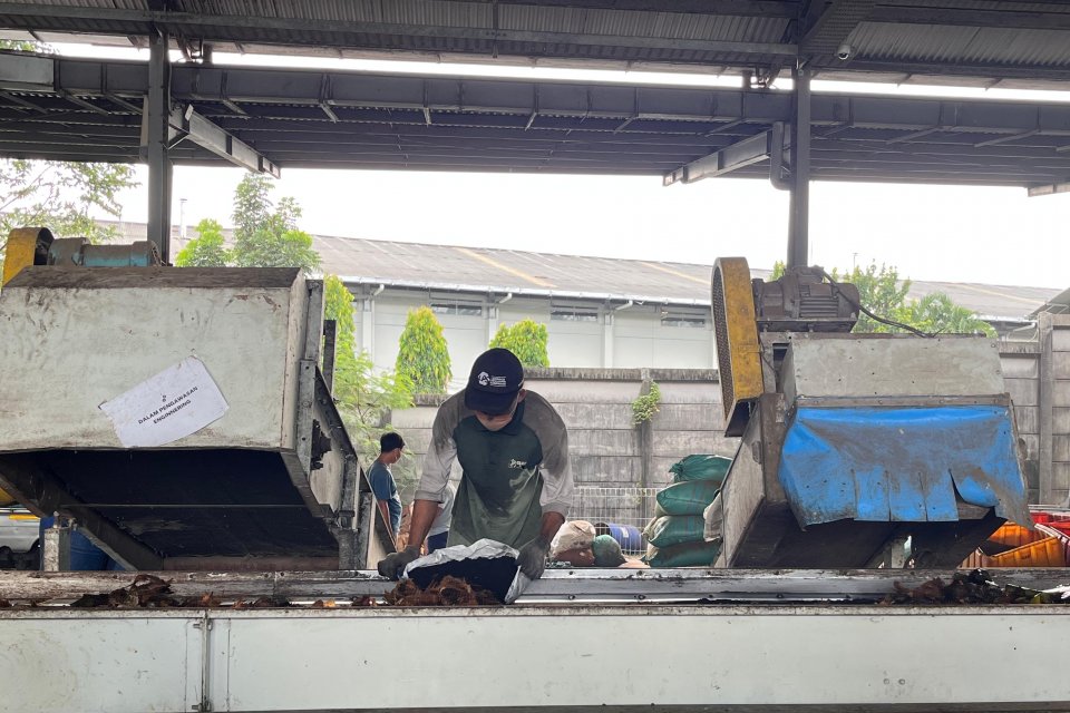 Pusat Pengolahan Organik Djarum, Kudus, Jawa Tengah, Rabu (19/11), sampah, djarum, sampah organik,