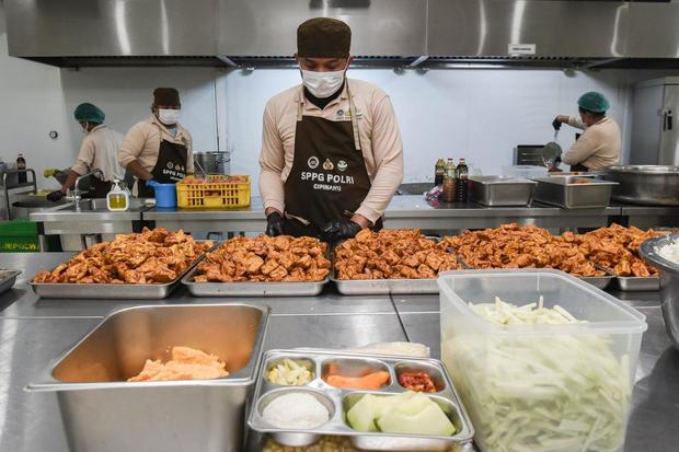 Jumlah penerima manfaat program MBG