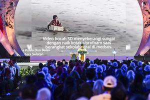 Presiden Prabowo hadiri puncak peringatan Hari Guru Nasional 202