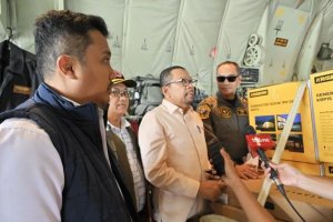 Bantuan pemerintah untuk bencana alam tiba di Sumatera Barat