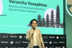 Director of Enterprise & Business Service Telkom Indonesia Veranita Yosephine 