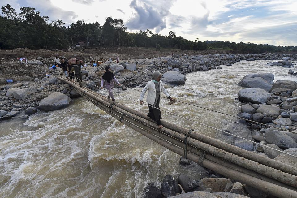 bulog, banjir, sumatera