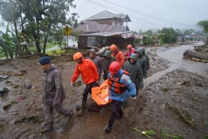 Longsor di Malalak Timur Agam