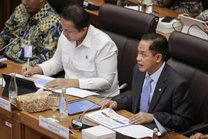 Raker Komisi XII DPR dengan Menteri Lingkungan Hidup